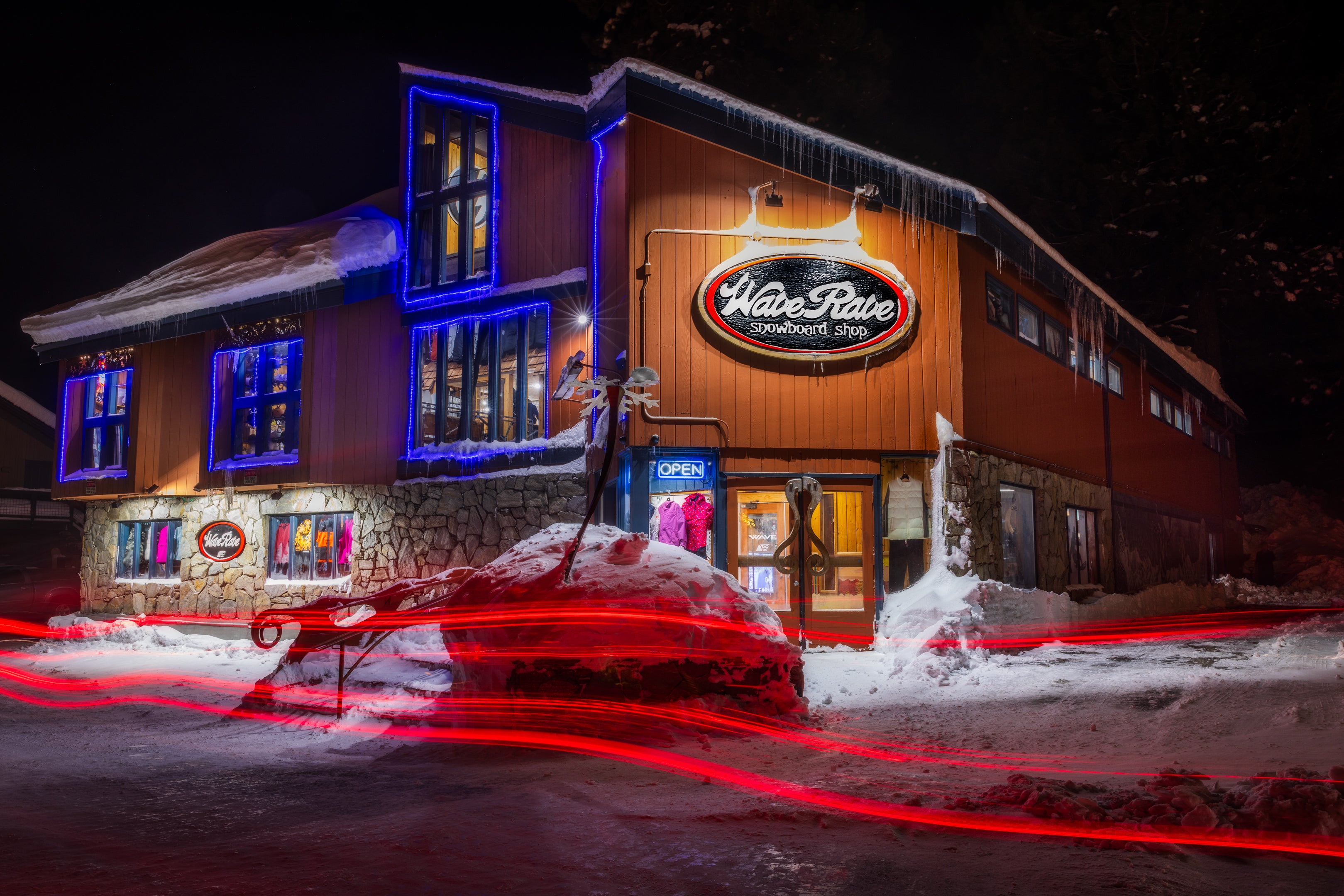 Wave Rave Snowboard Shop